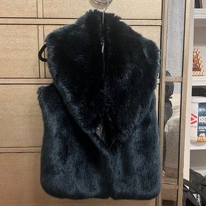 Navy and Black Alberto Makali navy & black fur vest. Size medium.
